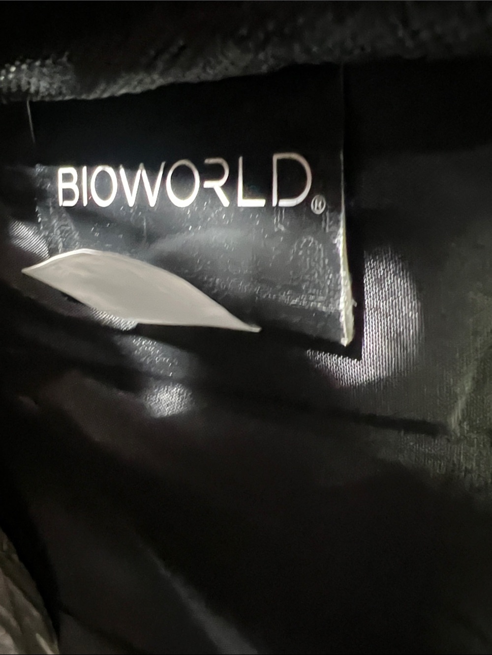 Bioworld Batwing Backpack Black - Picture 8 of 8